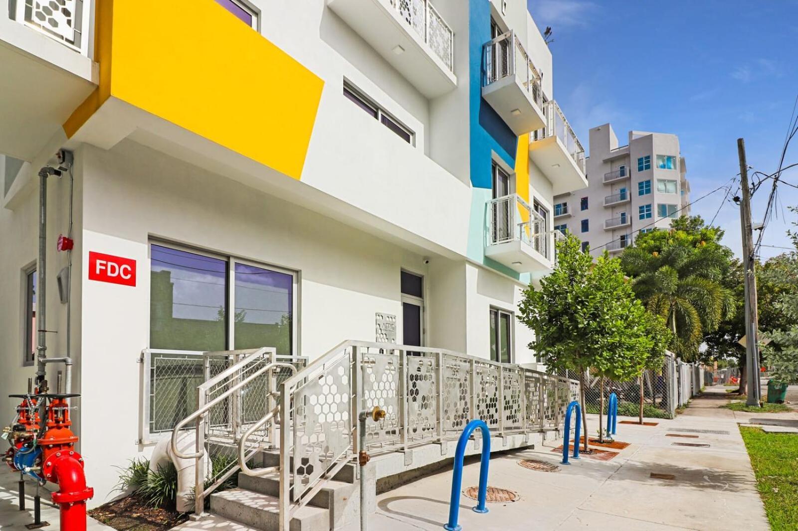Aerie Apartments Miami Eksteriør billede