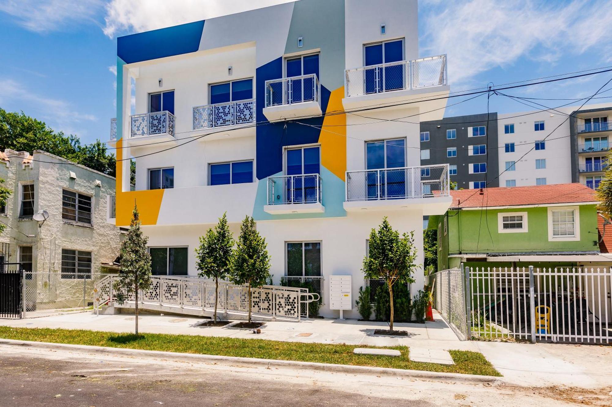 Aerie Apartments Miami Eksteriør billede